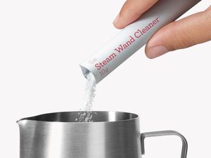 Nettoyant en bâtonnets Sage Steam pour mousseur à lait de machines à café Sage, lot de 6 - Product Image 5