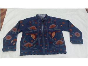 Chaqueta de Terciopelo Premium Bordada con Cuello Mao, Técnica de Tejido para Fiestas de Invierno y Ocasiones Festivas, Ropa Étnica - Product Image 6