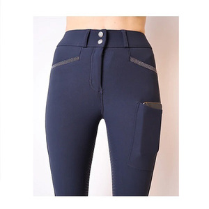 Vente en gros de pantalons d'équitation personnalisés pour femmes, tenue d'équitation à prise intégrale, culottes en vrac avec poche pour téléphone - Product Image 1