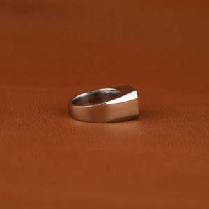 Banda de boda de diamante cultivado en laboratorio de corte redondo de oro sólido de 10K para hombres, accesorio de joyería único de estilo clásico personalizable a la moda - Product Image 4