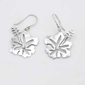 Pendientes de Diseño Bohemio con Flores, Pendientes Tribales de Latón para Mujer, Chapados en Plata, con Flores Colgantes, para Venta al por Mayor/OEM/ODM - Product Image 1