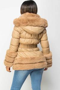 Chaqueta de invierno ligera a prueba de viento más vendida, chaqueta acolchada de mujer de alta calidad para mujer 2023 - Product Image 6