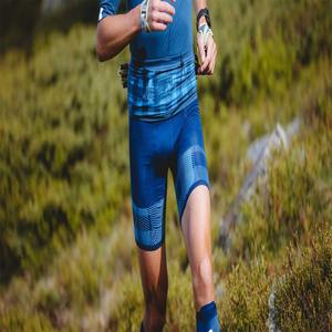 Vente en gros de shorts de compression de haute qualité avec logo personnalisé pour la course à quantité minimale de commande bas pour hommes - Product Image 5