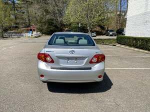 Toyota Corolla LE 2009 / Disponible à la vente avec faible kilométrage, moteur essence / Voiture d'occasion en excellent état et sans accident, aucun problème. - Product Image 3