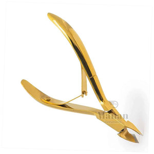 Coupe-ongles en acier inoxydable de haute qualité, lame courbée pour une coupe douce et précise, design compact pour un soin facile en déplacement - Product Image 3