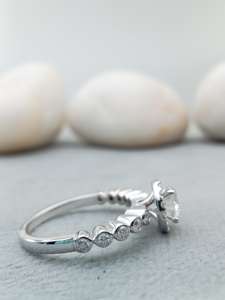 Bague de fiançailles et de mariage en diamant Moissanite en argent 925 et or massif 2.0 CT blanc avec clarté VVS plaqué or bijoux fins-cadeau - Product Image 2