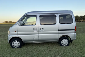 Vehículo Usado a Precio Accesible - Volante a la Izquierda |   Volante a la derecha |   SUZUKI EVERY JUNIOR TURBO 4WD 1999, 5 velocidades - Product Image 2