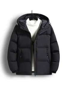 Vente de gros Veste matelassée à capuche noire pour homme Manteau en duvet chaud design personnalisé pour homme - Product Image 3
