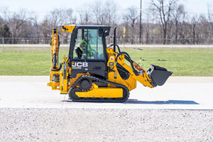 Chargeuse compacte sur pneus d'occasion J.CB 1CXT la plus vendue, modèle 2023, charge utile nominale de 9 tonnes - Product Image 2