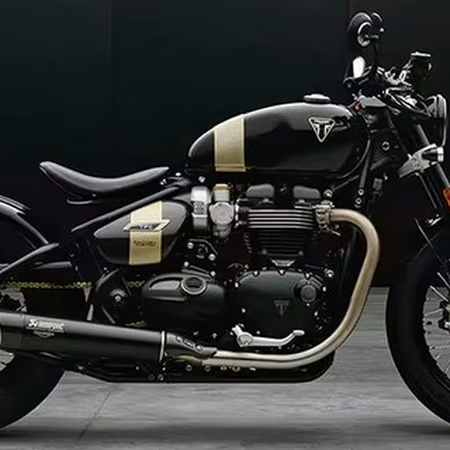 2025 Triumph Bobber Motorcycle New Cruiser Design
