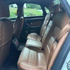 จัดส่งด่วน รถยนต์ออดี้ S8 ปี 2022 พวงมาลัยซ้าย เบาะหนัง กล้องมองหลัง - Product Image 3