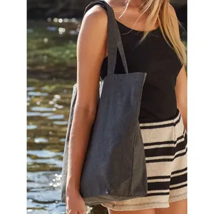 Borsa Tote Maxi Riciclata Sostenibile Revive per Merchandising Promozionale - Product Image 2