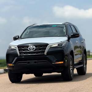 Toyota Fortuner d'occasion 2024 - Product Image 1