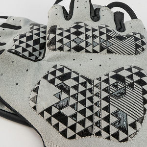 Meilleur prix Gants de cyclisme demi-doigts pour hommes Design professionnel Matériau respirant de haute qualité - Product Image 6