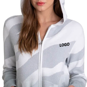 ออกแบบโลโก้ตามสั่ง เสื้อกันหนาวน้ำหนักเบาแต่ให้ความอบอุ่น ปี 2026 สำหรับขายส่ง พร้อมแขนยาวและวัสดุเนื้อนุ่มสำหรับผู้หญิง - Product Image 6