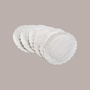 LUCGEL กระดาษรองอาหารกันซึมสีขาว รูปวงรี ขอบหยัก น้ำหนักเบา ใช้แล้วทิ้ง ขนาด 22x33 ซม. จำนวน 500 ชิ้น - Product Image 1