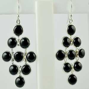 Boucles d'oreilles fines en argent sterling 925 faites à la main par Navya Craft, onyx noir pour femmes, pour Noël, la Saint-Valentin, bijoux en argent - Product Image 2