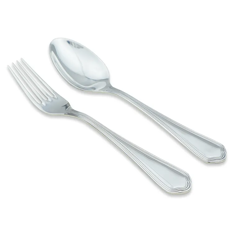 Chất lượng cao biểu tượng tùy chỉnh dao kéo Flatware OEM thực hiện để đặt hàng muỗng nĩa và Dao Bộ thép không gỉ cao gương đánh bóng