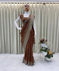 DERNIÈRE FLEUR VICHITRA ZARI FIL AVEC PIERRE TRAVAIL SAREE AVEC CHEMISIER NON COUDU VÊTEMENT DE MARIAGE PRIX DE GROS VÊTEMENT ETHNIQUE - Product Image 6