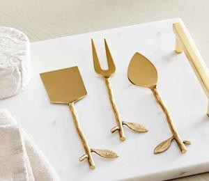 Servidor de pasteles bellamente diseñado elaborado con materiales de alta calidad que proporcionan un toque elegante para servir pasteles - Product Image 4