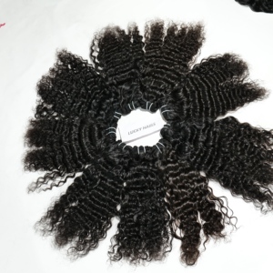 100% Temple brut vierge en gros cuticule aligné bouclés lâche vague profonde couleur noire naturelle indien cheveux humains Extensions de faisceau - Product Image 4