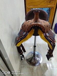 Cuir durable de selle Western fabriqué à la main de qualité supérieure pour l'équitation sur sentier et au ranch - Product Image 4