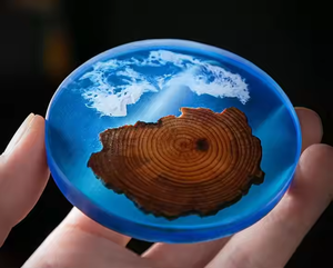 Ensemble de sous-verres en résine artisanale sous-verres artistiques et modernes avec motifs tourbillons parfaits pour le bar de bureau à domicile par ARTISAN CRAFT - Product Image 5