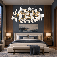 Lustre moderne en forme de feuille de ginkgo dorée, luminaire suspendu en verre blanc pour salon, chambre et salle à manger, décoration de luxe.