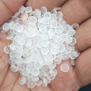 Gránulos y Polvo de Plástico LLDPE para Moldeo por Inyección y Extrusión - Mercados Internacionales - Product Image 1