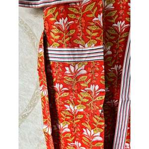 Bata Kimono Floral de Algodón Talla Única para Ocio, Vacaciones, Playa con Logotipo Personalizado y Forro Lavable - Product Image 3