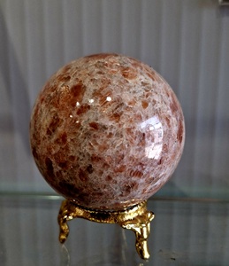 Esfera de Cristal Curativo Natural de Piedra Solar, Piedra Decorativa con Alegría, Positividad, Confianza, Calidad de Liderazgo y Vitalidad - Product Image 3