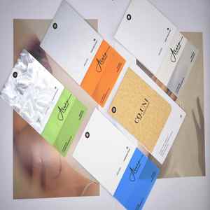 <span class=keywords><strong>Label</strong></span> Kertas <span class=keywords><strong>RFID</strong></span> Pakaian dengan Pencetakan Barcode Kustom, Tag Gantung <span class=keywords><strong>RFID</strong></span> UHF untuk Inventaris Pakaian - Product Image 2