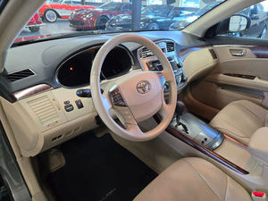 รถยนต์ Avalon SUV ปี 2011 สภาพดี ใช้งานน้อย เกียร์อัตโนมัติ พวงมาลัยซ้าย เบาะหนัง ยาง R17 วิ่ง 50,000-75,000 ไมล์ พร้อมหลังคาซันรูฟ - Product Image 2