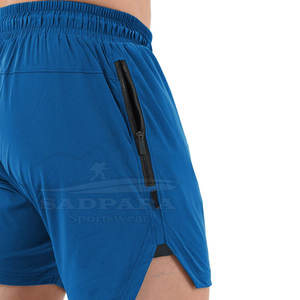 กางเกงขาสั้นสำหรับวิ่งแห้งเร็วของผู้ชายเอวยางยืดระบายอากาศได้ดีลายพื้นแบบลำลอง - Product Image 3