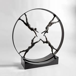 Sculpture de table ronde élégante à motif noir, pièce d'accent minimaliste moderne pour la maison, l'espace de travail et la décoration de bureau, vente en gros en provenance d'Inde - Product Image 3