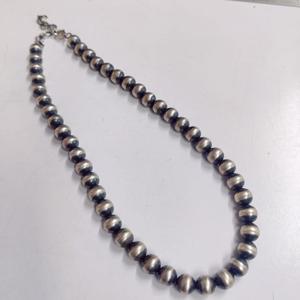 Collar de Cuentas de Plata Navajo Hermoso y Popular, Collar de Cuentas Sueltas Navajo Hecho a Mano, Collar de Cuentas de Plata de Ley, Regalo para Ella - Product Image 1