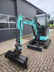 Mini Excavadora SWE20FD de 2.0 Toneladas, Excavadora Compacta con Orugas y Cabina Cerrada para Construcción y Paisajismo - Product Image 4