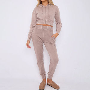 Conjunto Deportivo de Sudadera Corta y Pantalones Deportivos con Lavado Ácido para Mujer, Diseño Sólido, Invierno, Precio de Oferta, Conjuntos Deportivos Personalizados para Mujer - Product Image 6