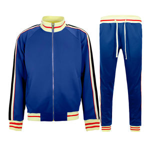 2025 <b>Top</b> Trending Fashionable <b>Men</b> Fleece and Polyester Tracksuit Hooded Slim Fit Comfortable Low MOQ Unique Tracksuit For Unisex - Product Image 1