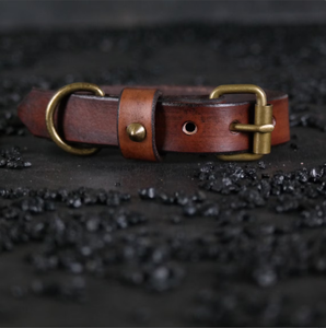 Collier de chien en cuir classique. Style vintage. 1 pouce de large. Collier de chien de chien brun antique pour lévrier et Whippet - Product Image 2