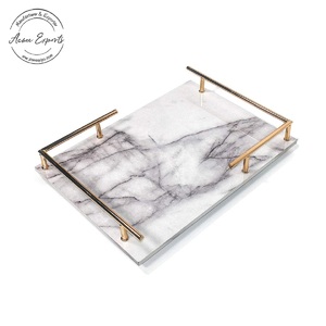 Plateau de service hexagonal en bois avec poignées dorées – Organisateur élégant pour table basse, comptoir de bar – Décoration intérieure stylée - Product Image 6