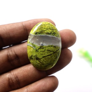 อัญมณีโอปอลอัญมณีสีเขียวธรรมชาติทำด้วยมือของ100% โอปอลสีเขียวที่น่าตื่นตาตื่นใจ - Product Image 5