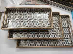 Bandeja Rectangular de Madera con Diseño Artístico Personalizado, Moderna, Ecológica, Resistente y de Primera Calidad, Apta para Lavavajillas, para Servir y Decorar - Product Image 4