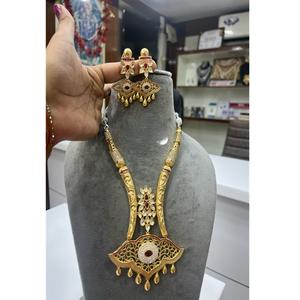 Elegante Bloom Set Golden Bloom Jewelry Set Collar de moda para mujeres y niñas para compromiso de boda - Product Image 1