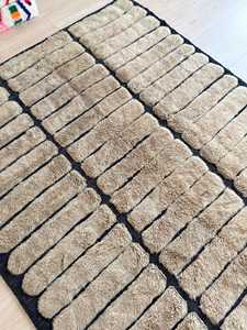 Alfombra de Lana Marroquí Beige Hecha a Mano con Diseño Hueco Negro, Alfombra Afelpada para Sala de Estar, Decoración del Hogar, Comedor - Product Image 5