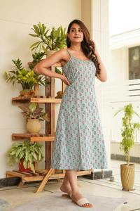 Robe sans manches indienne en coton faite à la main pour femmes imprimé floral été décontracté vêtements de plage ODM approvisionnement - Product Image 4