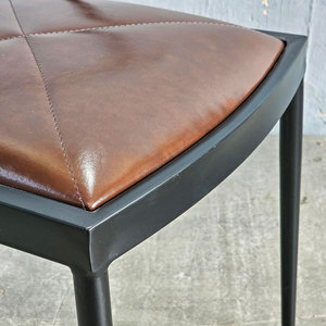 เก้าอี้ร้านอาหารเหล็กดัดหุ้มหนังเทียม-TTG018 - Product Image 5