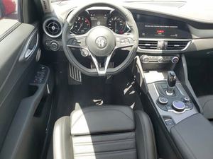 Gran Oferta en Autos Limpios: Alfa Romeo Giulia Tisport AWD, Listos para Enviar - Product Image 2