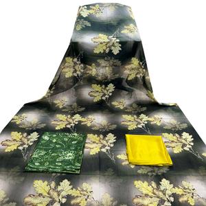 Conjunto de 3 Piezas de Ropa Tradicional Alemana Dirac Gogra Garbasar de Algodón y Elastano de Lujo para Mujer con Estampado Floral Somalí - Product Image 1