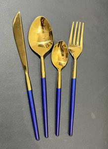 Vaisselle d'hôtel moderne et haut de gamme Couteau en laiton Fourchette Cuillère Vintage Mariage Couverts en or Cuillère et fourchette réutilisables Manche mince - Product Image 5